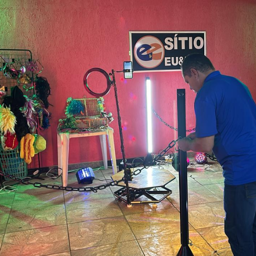 Plataforma 360 graus em uso - Brinquedos Filhos E M